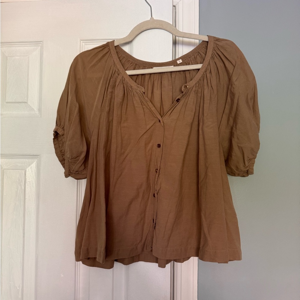 Doen Army Green June Top Button-Front Puff Sleeve Peasant Top